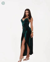 Vestido Alça e Fenda em Veludo Cristal | Rest Money™
