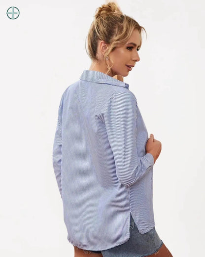 Blusa Listrada Básica de Botão | Rest Money™